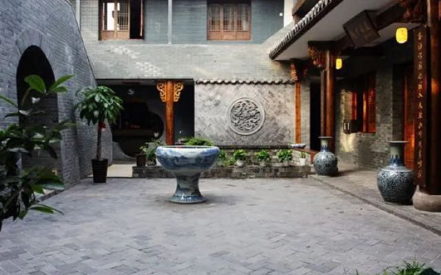 Shaoxing Dayue Xiaoyuan Culture Theme Hotel (Lu Xun's hometown Shenyuan Branch)