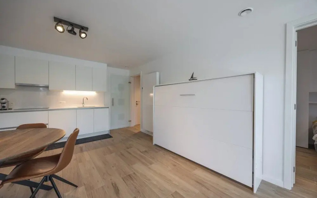 Apartment in Middelkerke With Balcony