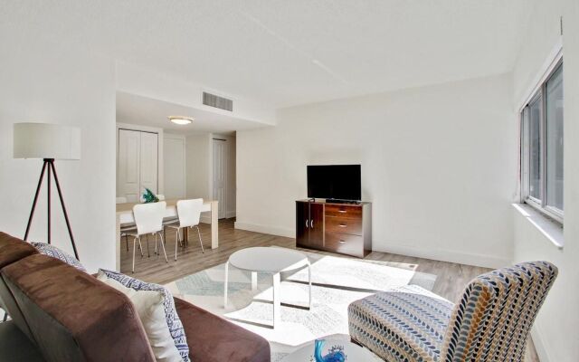 Sunny 1BR in Coconut Grove by Sonder