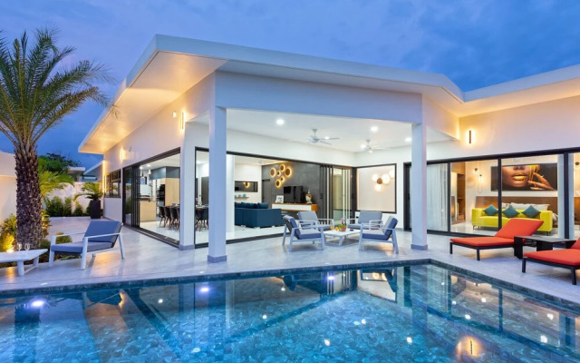 Ultra Luxury Villa Oxygen Pool Brianna 4