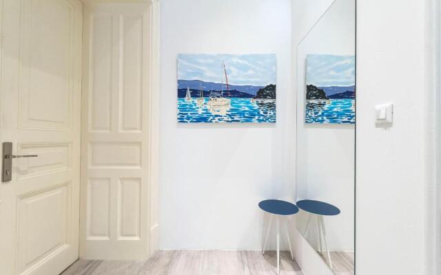 Magic Rooms Split