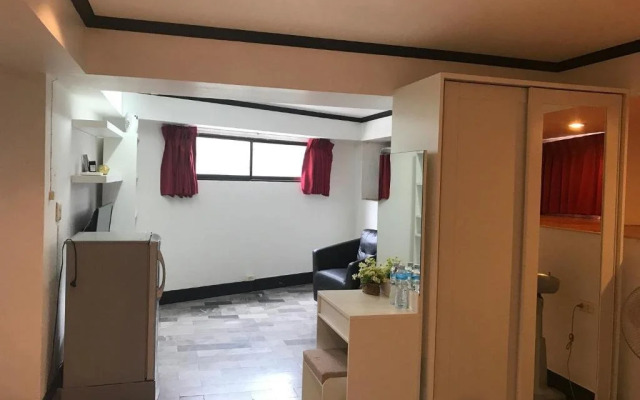 Maximum Boutique Hotel