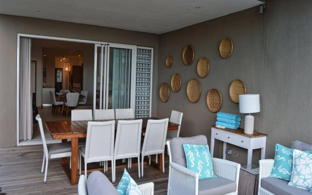 Pointe aux Cannonier Luxury Apartments