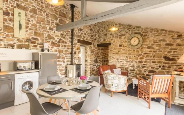 Gîte Port-Saint-Père, 3 pièces, 4 personnes - FR-1-306-1050