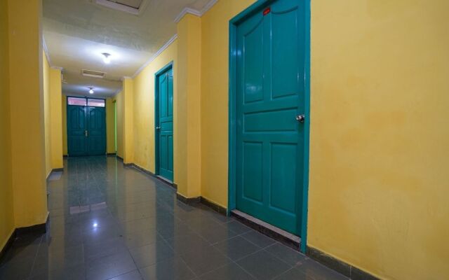 OYO 1389 Hotel Carissima