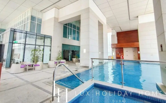 LUX  The Bonnington JLT Suite 2