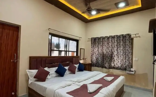 Maa Vaishnavi guest house