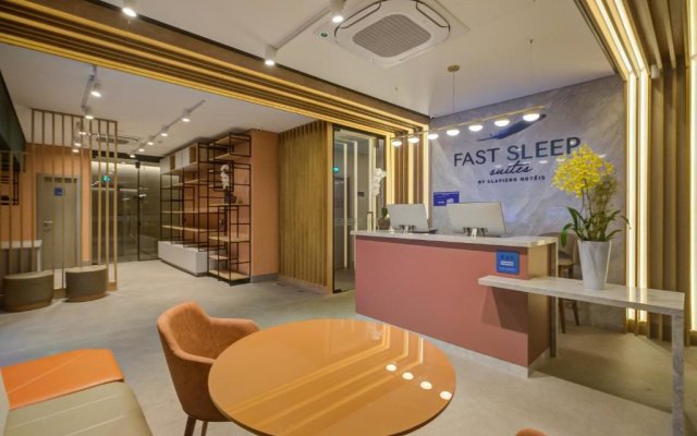 Fast Sleep Suites by Slaviero Hotéis dentro do Aeroporto Guarulhos Terminal 2, desembarque Oeste
