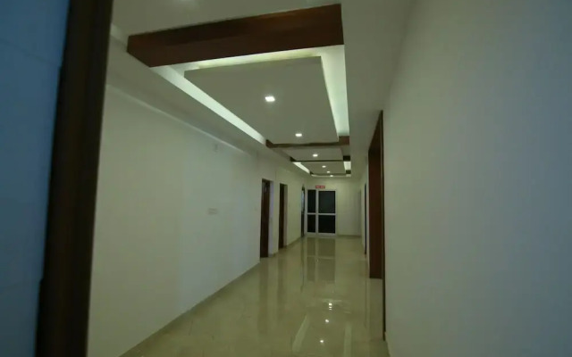 Gateway Airport Hotel
