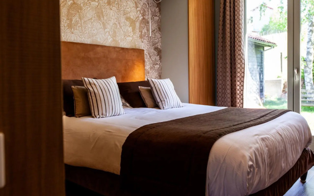 Logis Hotel de la Tour