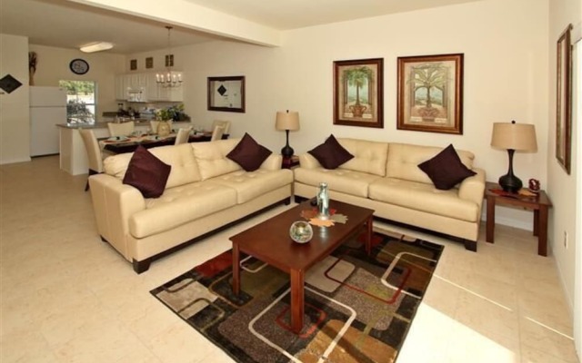 1021 Las Fuentes Dr 3 Bedroom Townhouse