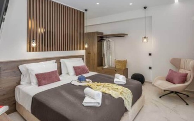 Sunny Drops Villa White by Estia