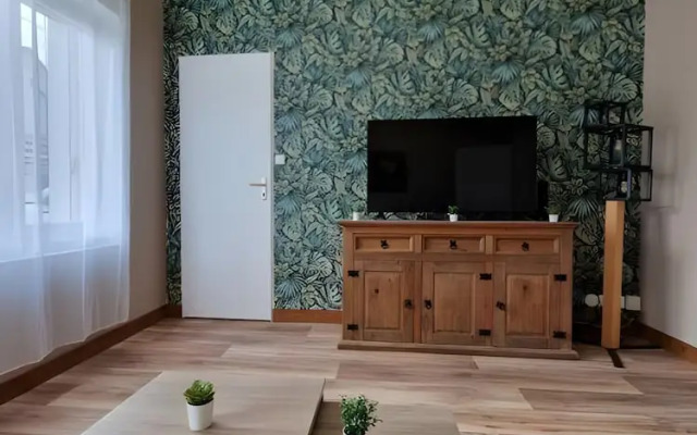 Apartment in Le Mans Near Train Station