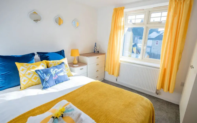 KVM - Sunshine Apartment