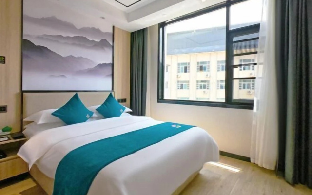 Ziyun Shiguang Boyue Hotel (Xindu Commercial Pedestrian Street, Yalu King Leisure Plaza Branch) – Guest Rooms – Anshun