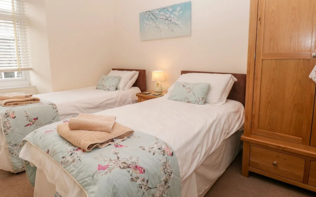 Raglan Cottage