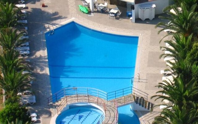 Faliro Hotel