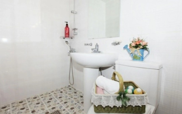 Geojedo Carib Pension