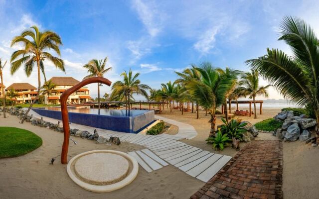 Las Palmas Luxury Villas