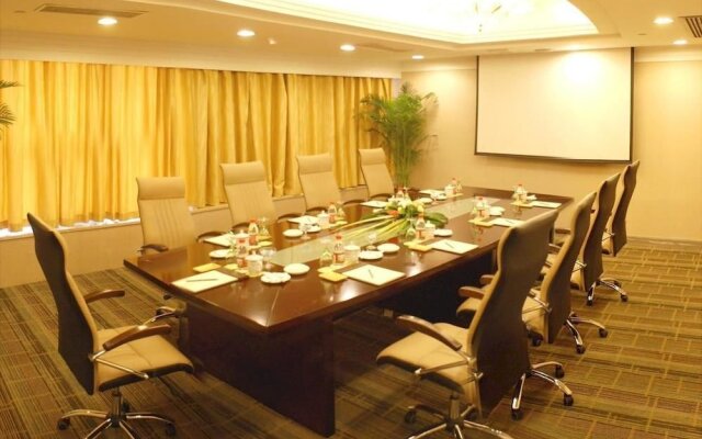 Dynasty Hotel