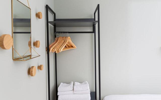 10 Tivoli Mews - By Luxury Apartments