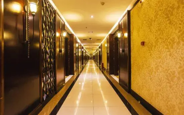 Shenlong New World Hotel