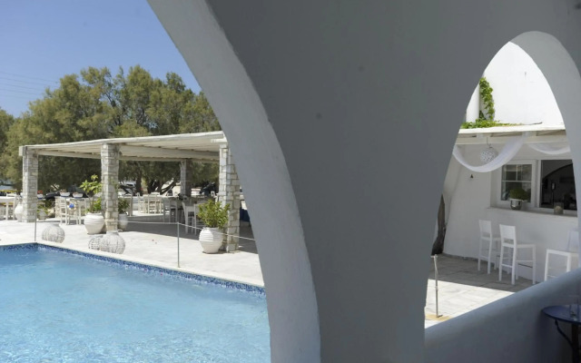 Galatis Hotel