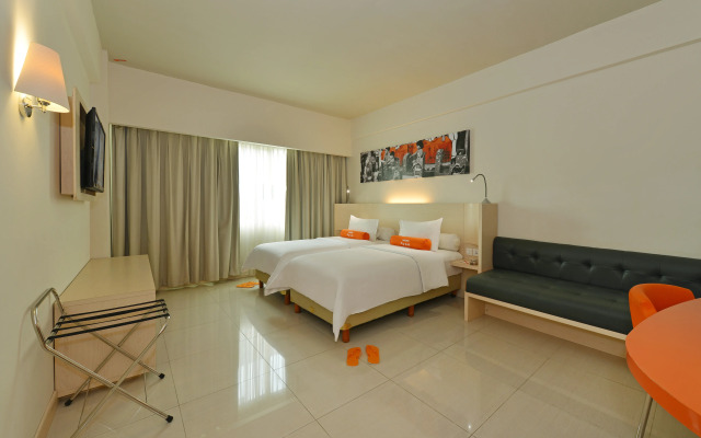 HARRIS Hotel & Conventions Ciumbuleuit Bandung