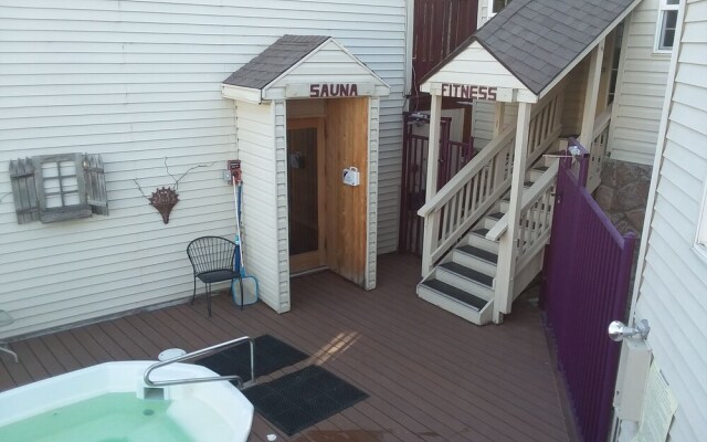 Columbia River Inn