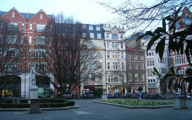 Valet Apartments Golden Square