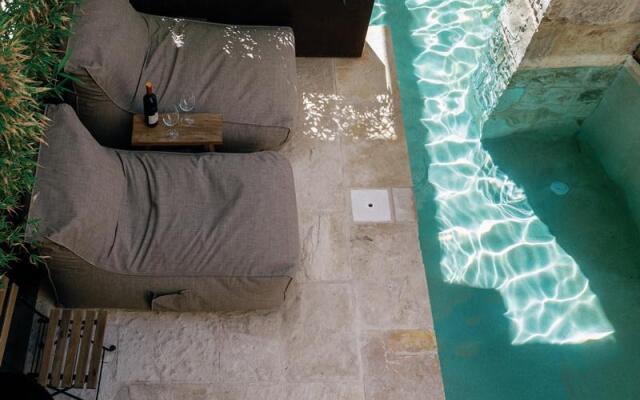 Amalen Suites Adults Only