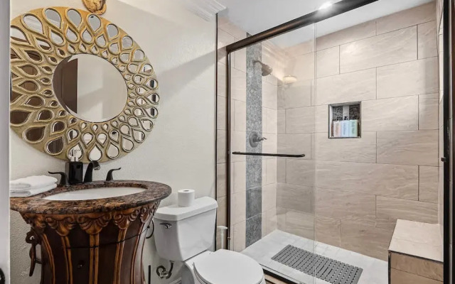 Stunning House wt 6Br 5bth SJ