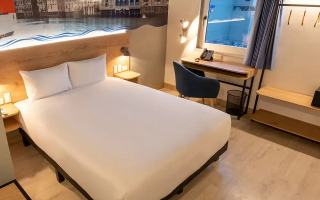 Ibis Styles El Malecon Guayaquil