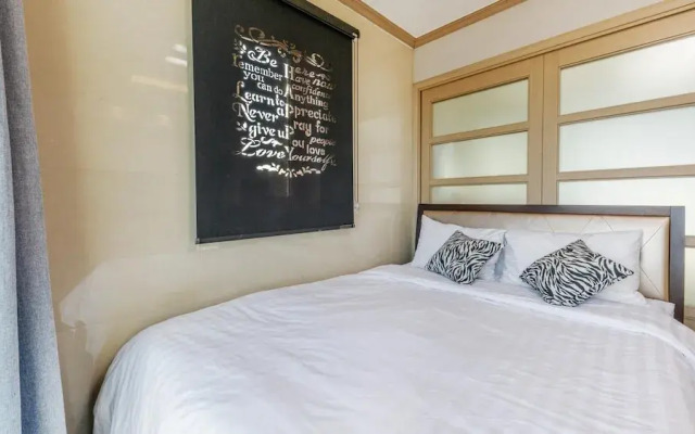 Yangyang Haettuneonchangmoon Pension