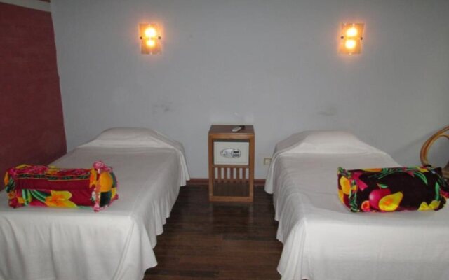 Pyi1 Guest House