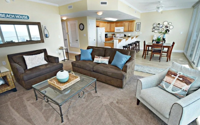 Sanibel 705 by RedAwning