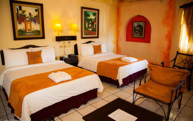 Hotel Camino Maya