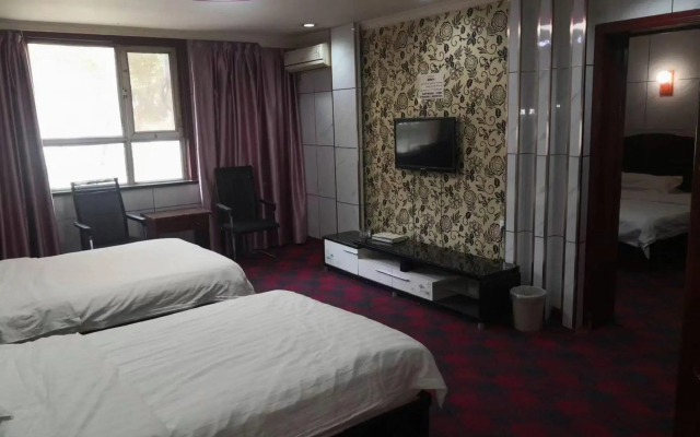 Bachu Kaiyuan Hotel