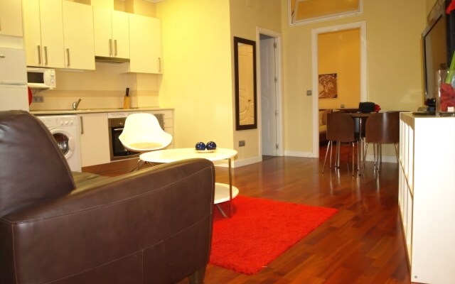 Apartamentos MLR Infantas