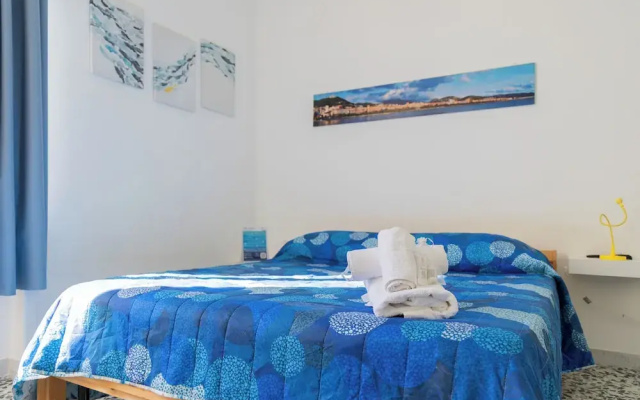 Blue Apartment Beach Vista