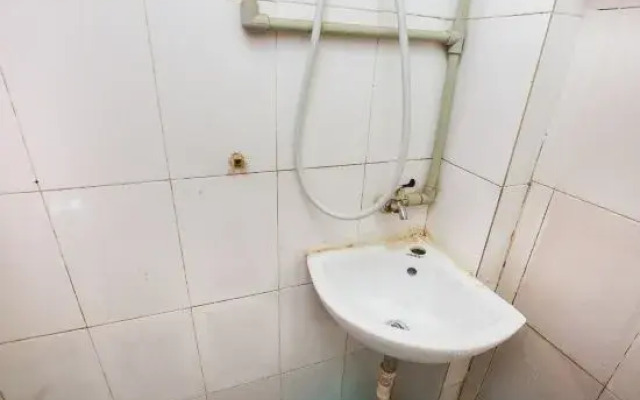 Jixiang Apartment
