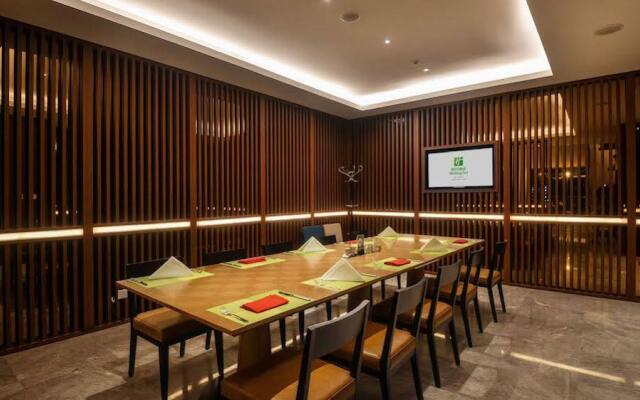 Holiday Inn Haikou West Coast