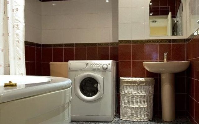 Vladimirska Kiev Apartment