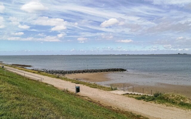 Awesome Apartment in Yerseke With 2 Bedrooms, Sauna and Wifi