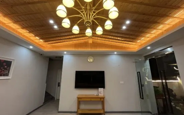 Fengdan Bailu Homestay (Wuyuan High speed Railway Station Store, Shangrao City) – Hotel Rooms – Shangrao