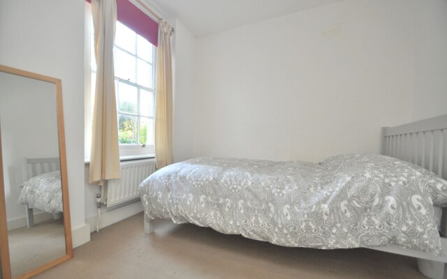 Large Garden Flat in the Heart of Islington