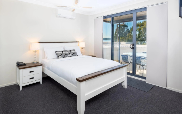 The Brighton Apartments – Guest Rooms – Newcastle