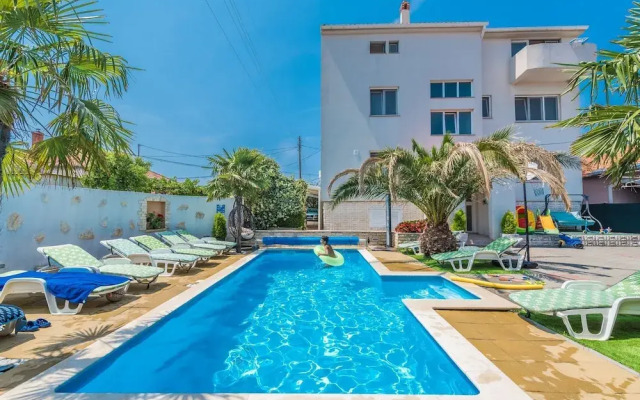 Tomo - Open Pool and Pool for Children - A7