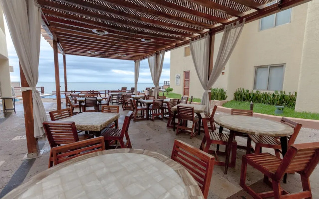 Zafiro Beach Boutique Resort