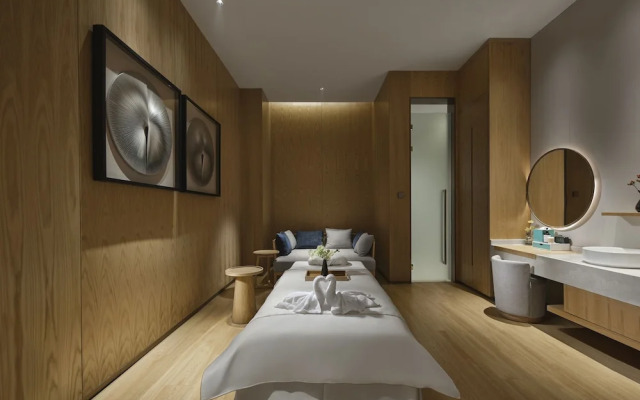 Yuanchang Grand Harbourview Hotel